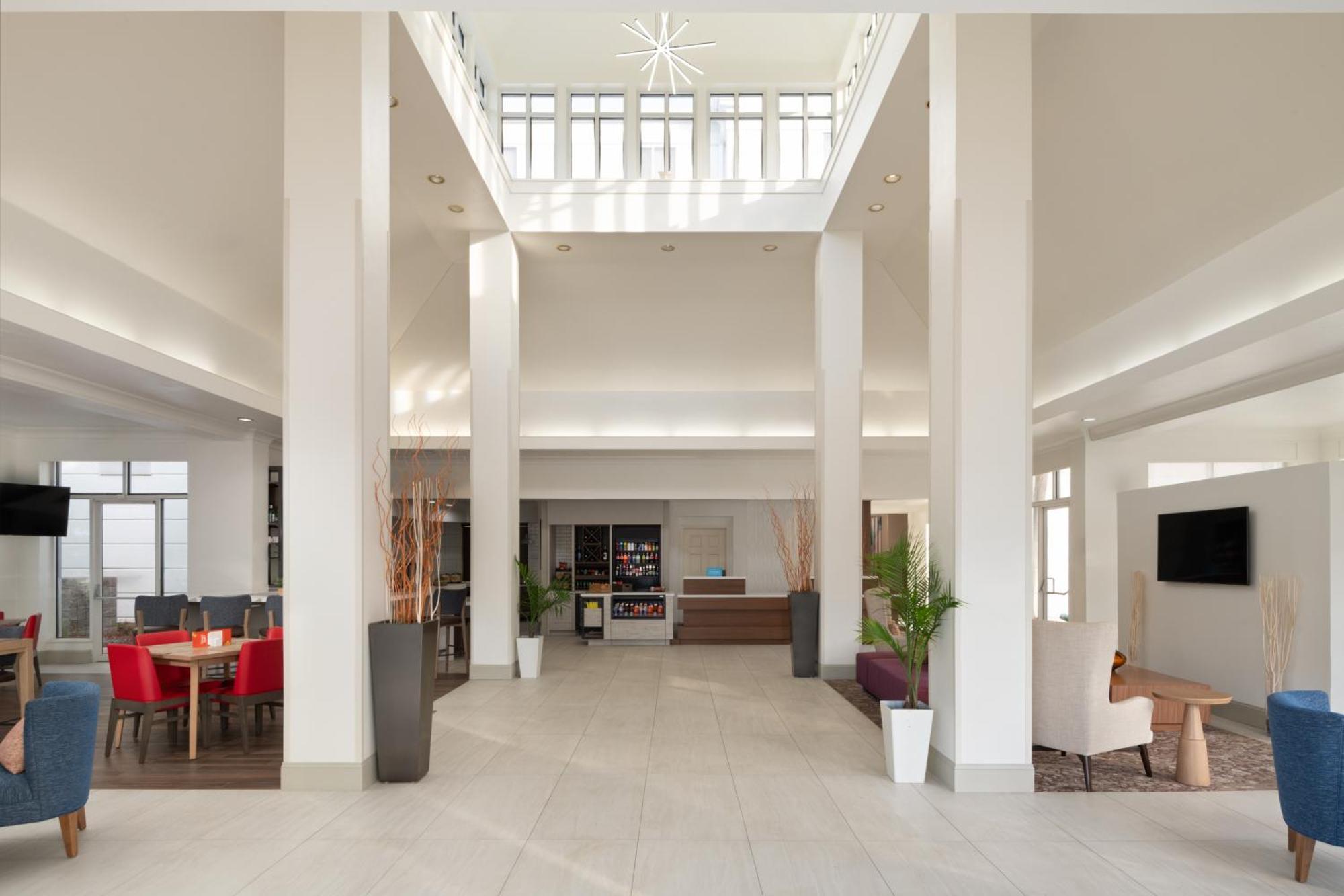Hilton Garden Inn Tallahassee Exteriör bild